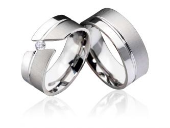 
	- Ringmaterial:

	Edelstahl...